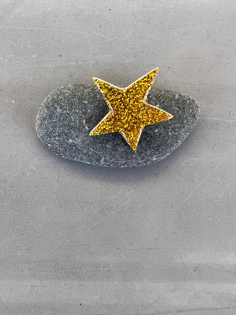 broche étoile à coudre